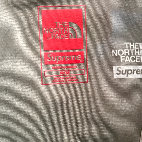 Supreme The North Face Summit Series Rescue Mountain Pro Jacket - Picture 6 of 6